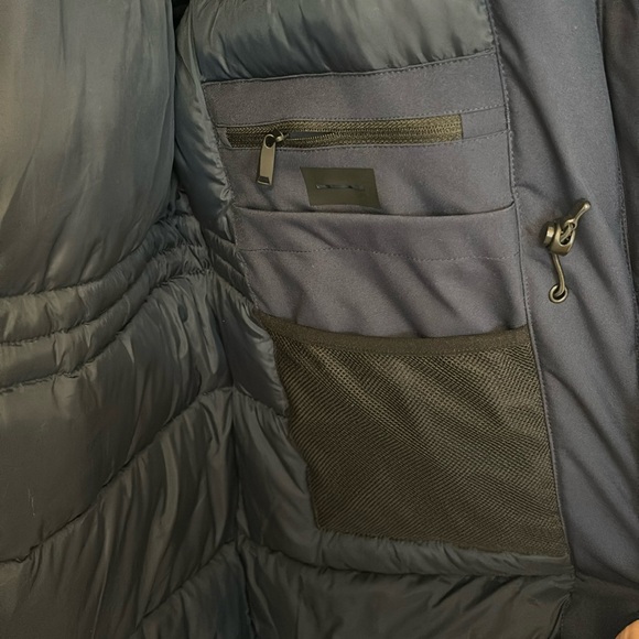 Frank and Oak The Capital Parka - Picture 9 of 13